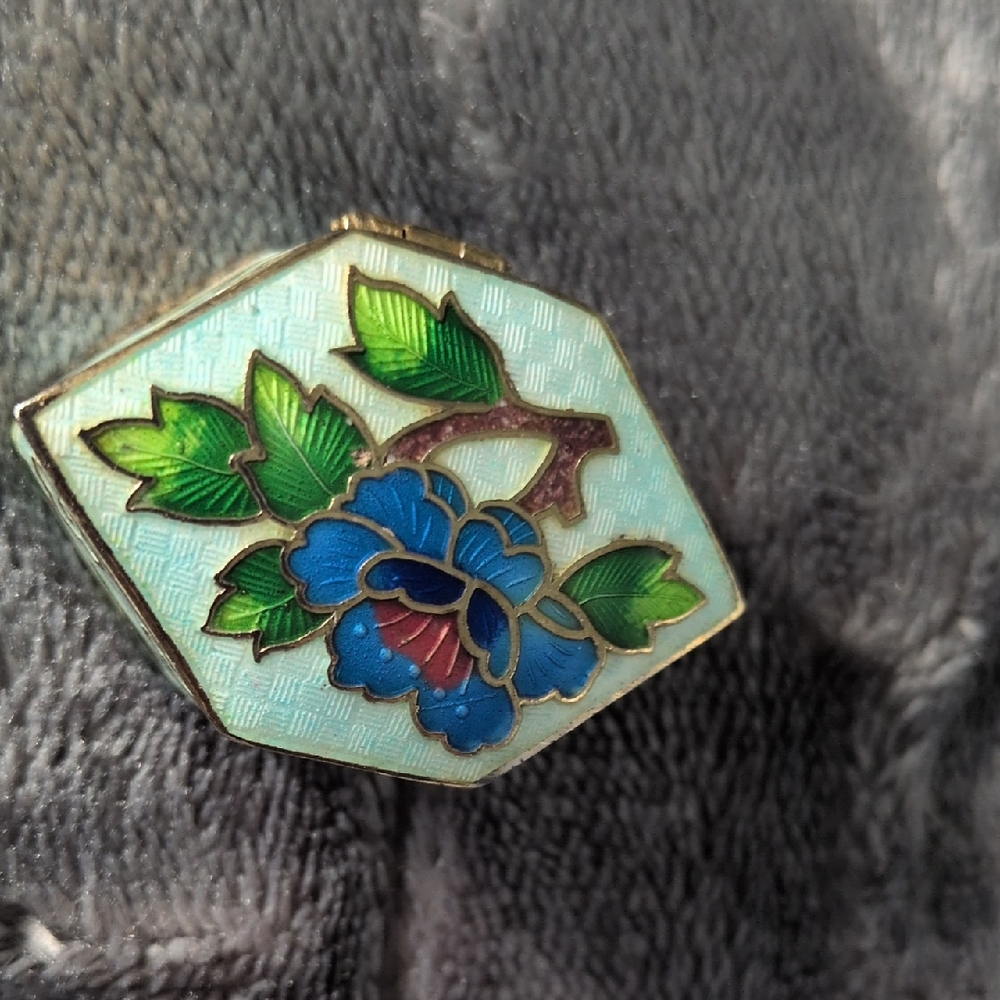 Trinket box
